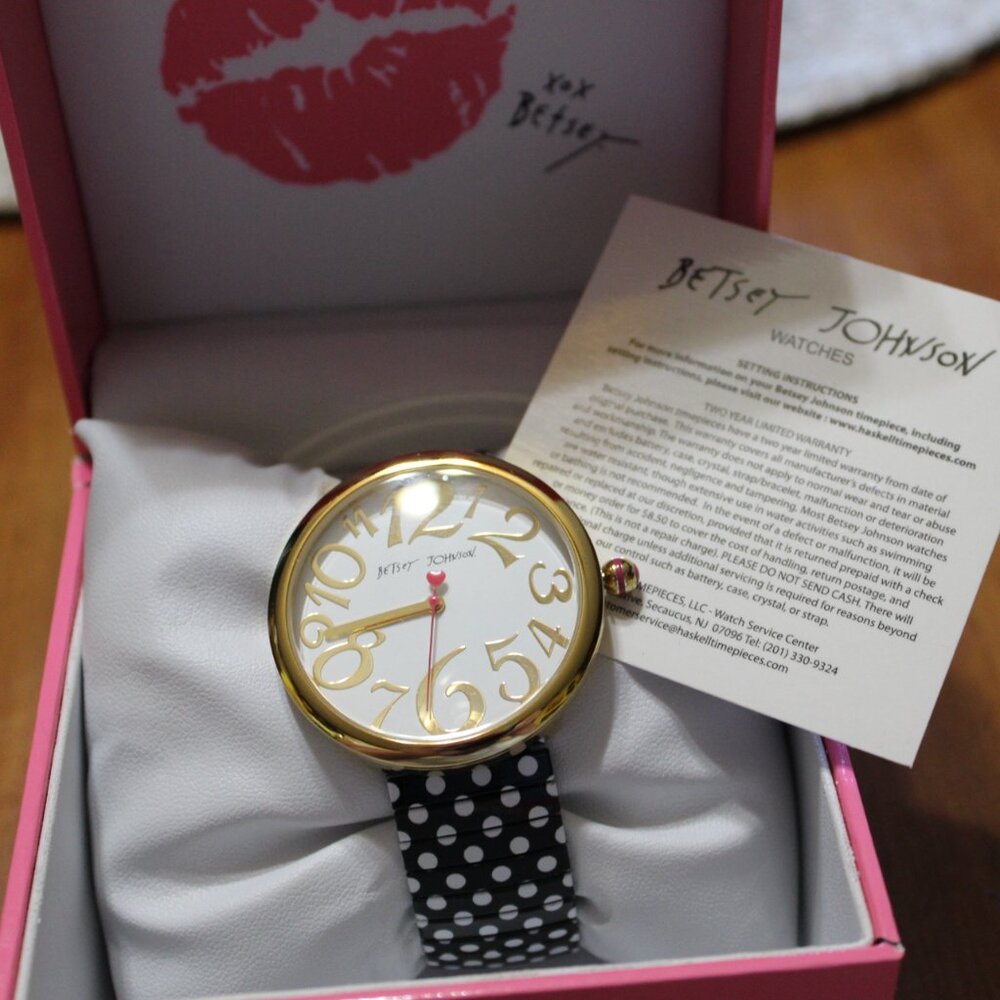 BRAND NEW WITH TAGS BETSEY JOHNSON POLKA DOT STRETCH BAND WRIST WATCH FUN!! - Picture 2 of 8